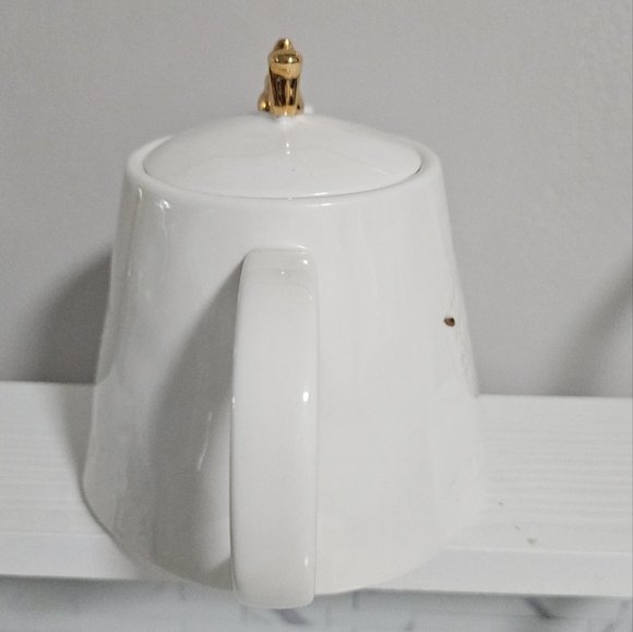 Teapot - Picture 4 of 5